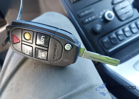 2013 Volvo Xc90 3.2 R-Design/3.2 R-Design Platinum/3.2 R-Design Premier Plus из США, поврежденный, VIN YV4952CTXD1655516